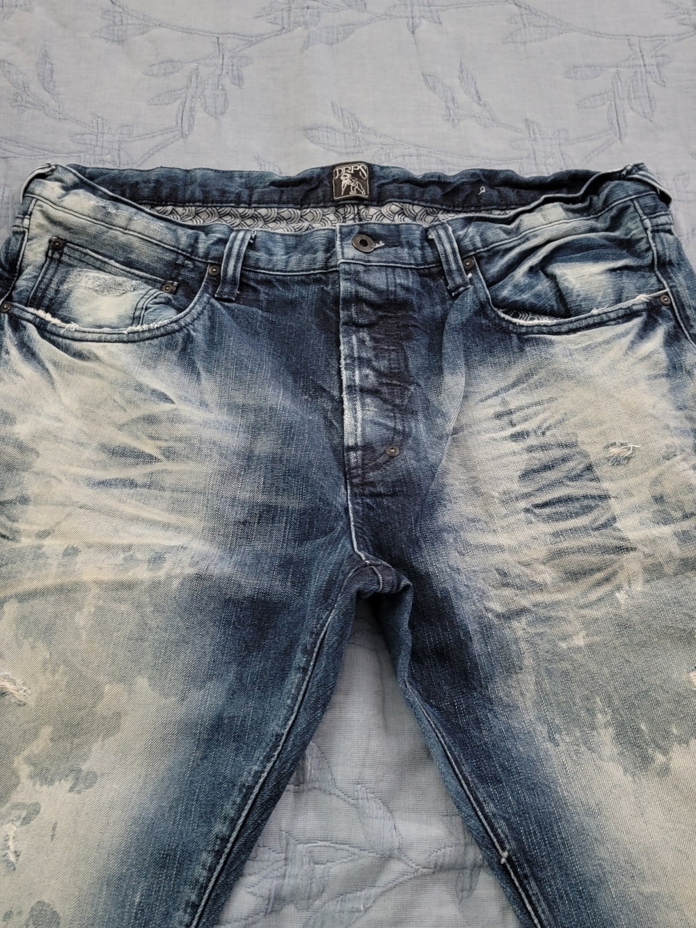 Men's Classic Cult Of Individuality Distressed Blue Washed Jeans